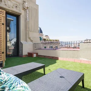  Apartment Blau Atic
